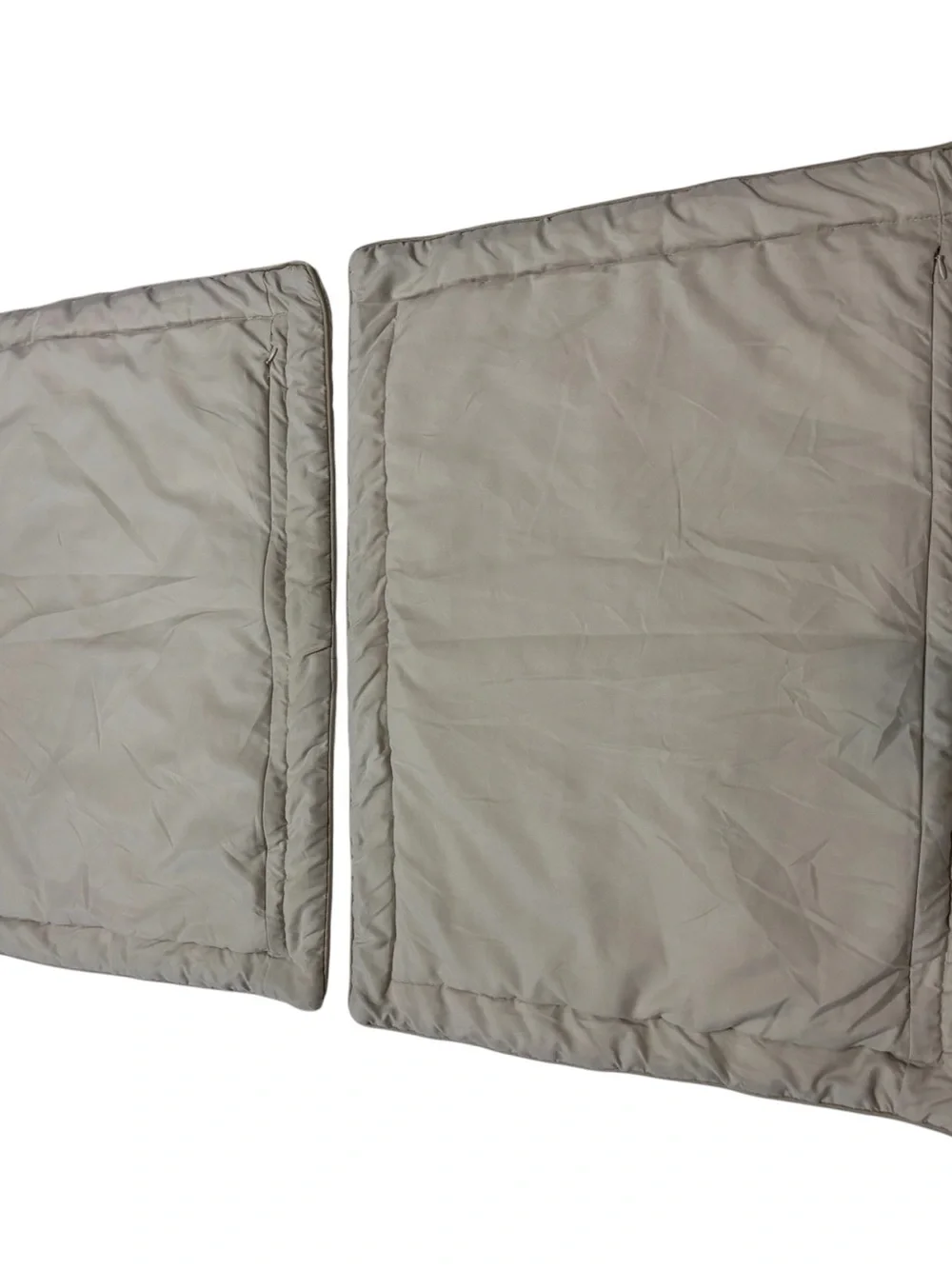 J Queen New York La Scala 2 Pillow Shams Damask Champagne Jacquard Gold Cream
